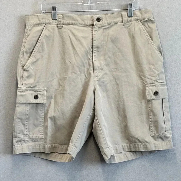 Vintage Ralph Lauren Chaps Shorts Mens 36 x9" Inseam Beige Tan Cargo Pockets Y2K - Picture 1 of 10